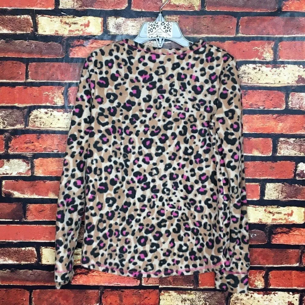 5 for $25🔥Medium Cheetah Print Fleece Sweater‎